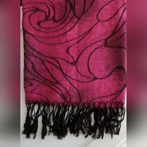 Scarf/Wrap/Shawl